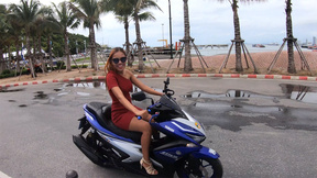 Hot ass Thai GF motobike ride followed by a walk beach side and a fuck