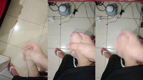 bateno punheta olhando a aninha no quarto sextoy