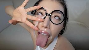 Deep Throat Milk Facial: Sloppy Face Covering