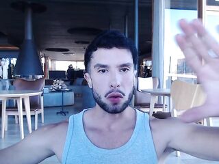 hawt dude drinking and have a fun time with you