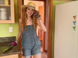 Shy Country Hotty Earns 1st Creampie