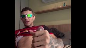 MALOCA PAUZUDO QUERENDO UMA PUTINHA PRA GOZAR DENTRO