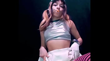 Bonneyuwu - 12:13 pee .. bebo mi orina frasco