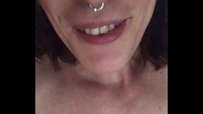 Je me caresse pour mon fan Lazycore pour le remercier d&rsquo_&ecirc_tre mon Fan Tu ...