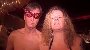 She Want To Go To A Party. German