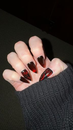 Goth GF plays naughty with her long nails