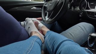 A stranger gives me a blowjob and lets me fill her beautiful ankle socks with sperm