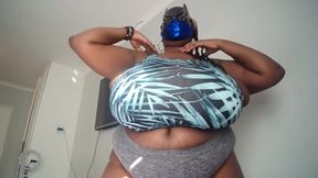 Sports Bras Try On With Norma Stitz