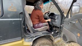 4wd off road revving lesson