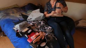 Unboxing I unbox a fan's surprise package