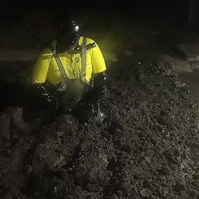 Latex-vis Worker Drone Mud Fuck