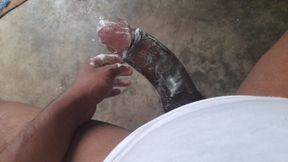 It was so much fun to massage my cock with my own sperm