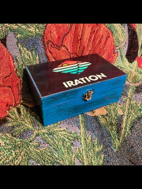 Suzy Wylde Is a Creator That Creates Art &amp; Usable Items