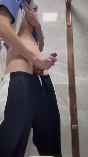 Chinese Twink Solo Jerk off Big Dick and Cum