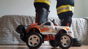 Firefighter Crushing Toy Truck