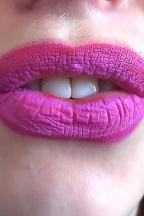 My permanent kisses never come off u