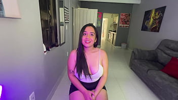 Latina curvy es follada en entrevista de trabajo - PARTE 1