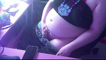 fat trans boy jerks off with his new prosthetic dicklet