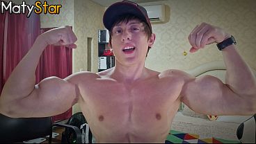 (Complete Video) SHOWING OFF MY BICEPS!