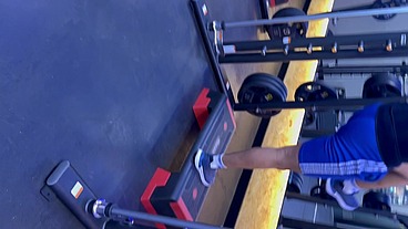 Lo conocí en el gym, nos conocimos más en las duchas y lo terminé de conocer en mi cama