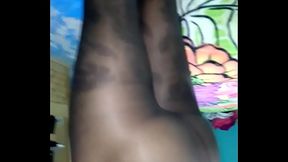 Con pantimedias negras