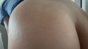 The Day My Big Butt Wouldn’t Stop Farting