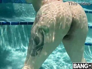 Raven Got That Thick Butt