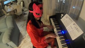 milfycalla -my nymphomaniac stepmom fucks piano teacher
