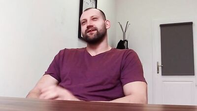 Bearded man is fucking with agent at the gay casting couch