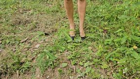 Katherine runing her beautiful stilettos under the mud