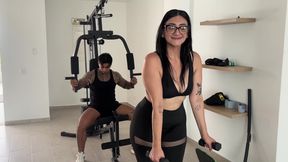 I can't resist my neighbor and invite him to my house to give him the best fuck of his life