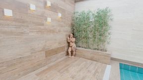 The dwarf carrying the giantess - By ROCHELE WADE VS ANANZINHA - FULL CLIP