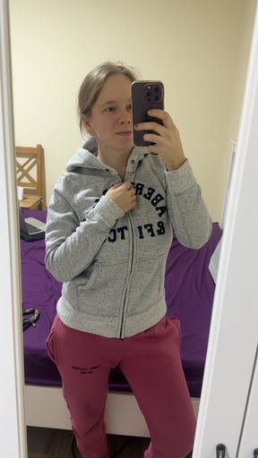 Hot Teen Wearing Bikini