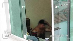 Fui flagrado dando pro meu vizinho h&eacute_tero (COMPLETO NO RED)