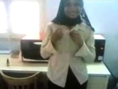 malay- tudung (hijab) girl giving bj in office