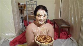 Steph the pie babe