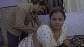 Mistress Started Feeling Itchy and Servant Released Water From Her Vagina