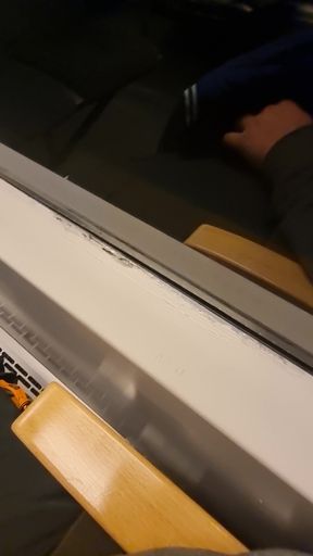 To be seen on the train. How I.