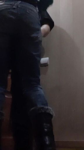 I Seduced the Courier with Oral Sex (with Dirty Russian Talk)