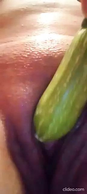 Pumpkin in pussy