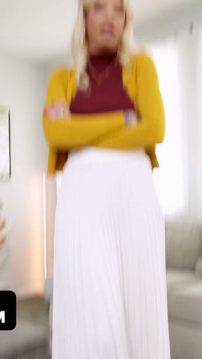 Stepmon's Dirty Little Secret - Senator's Wife Gets Wild and Begs for Cock   Clip 1