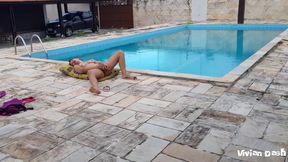 Orgasming Naked by the pool masturbating outdoors