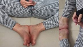 Piss and cum on my feet