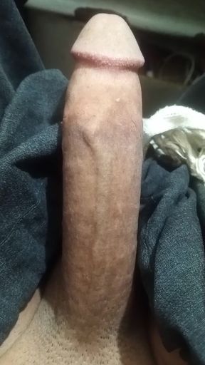 Women between the ages of 30 and 60 who are looking for sex and cock can contact me.