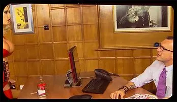 Busty Blonde MILF Michelle Thorne Dominates Her Manager in Steamy Office Encounter