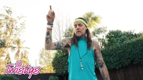 Kira Noir and Olivia Jayy turn tennis lesson into tribbing session