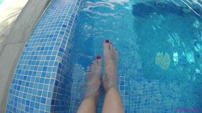Hot Tub Toes