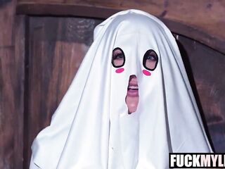 Stepmom's Ghost Cross Over