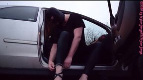 geile heels im auto anziehen ** outdoor fun **