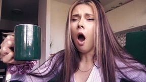 Natural yawning and coffe mp4 HD